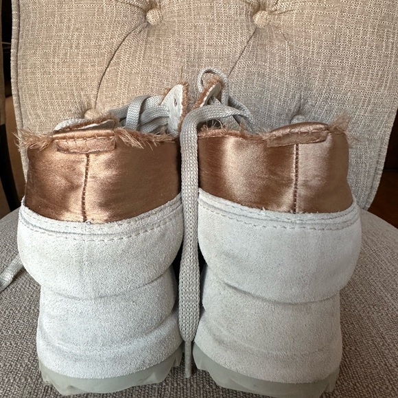 Orella Platform Sandal (Women)
Pedro Garcia - Picture 6 of 11